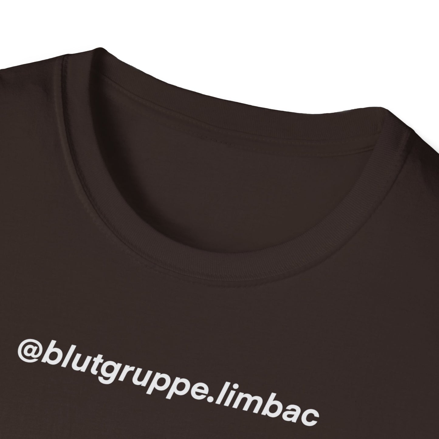 blutgruppe.limbac Basic T-Shirt